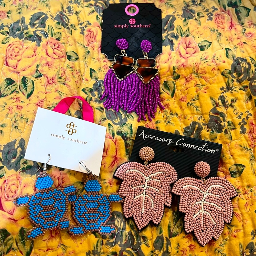 Simply Southern Beaded Earrings Lot Turtle Leaf Tortoise
